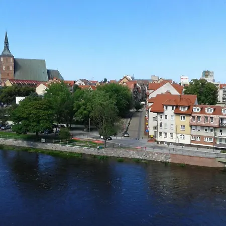 Jasny Z Widokiem Na Kolobrzeska Katedre Apartman